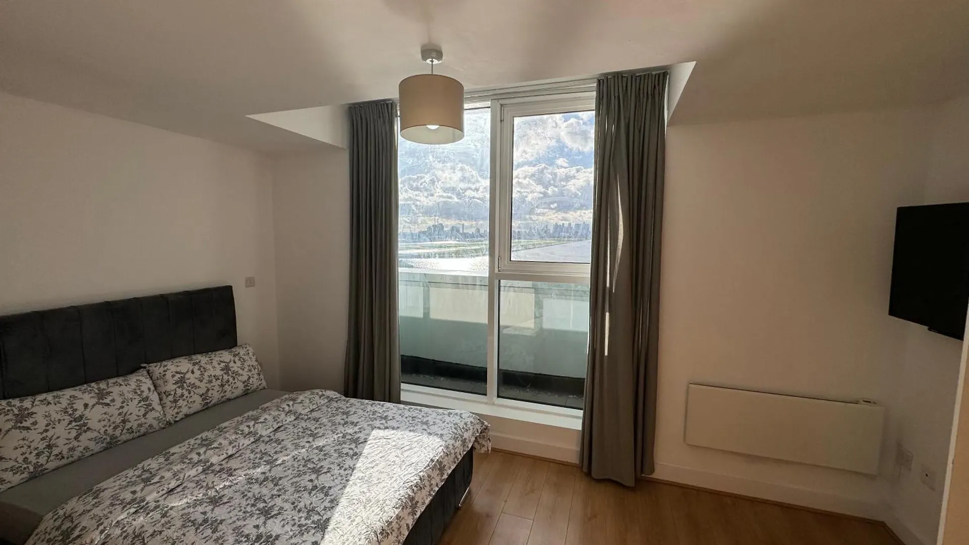 Seaside Serenity Haven Apartment London